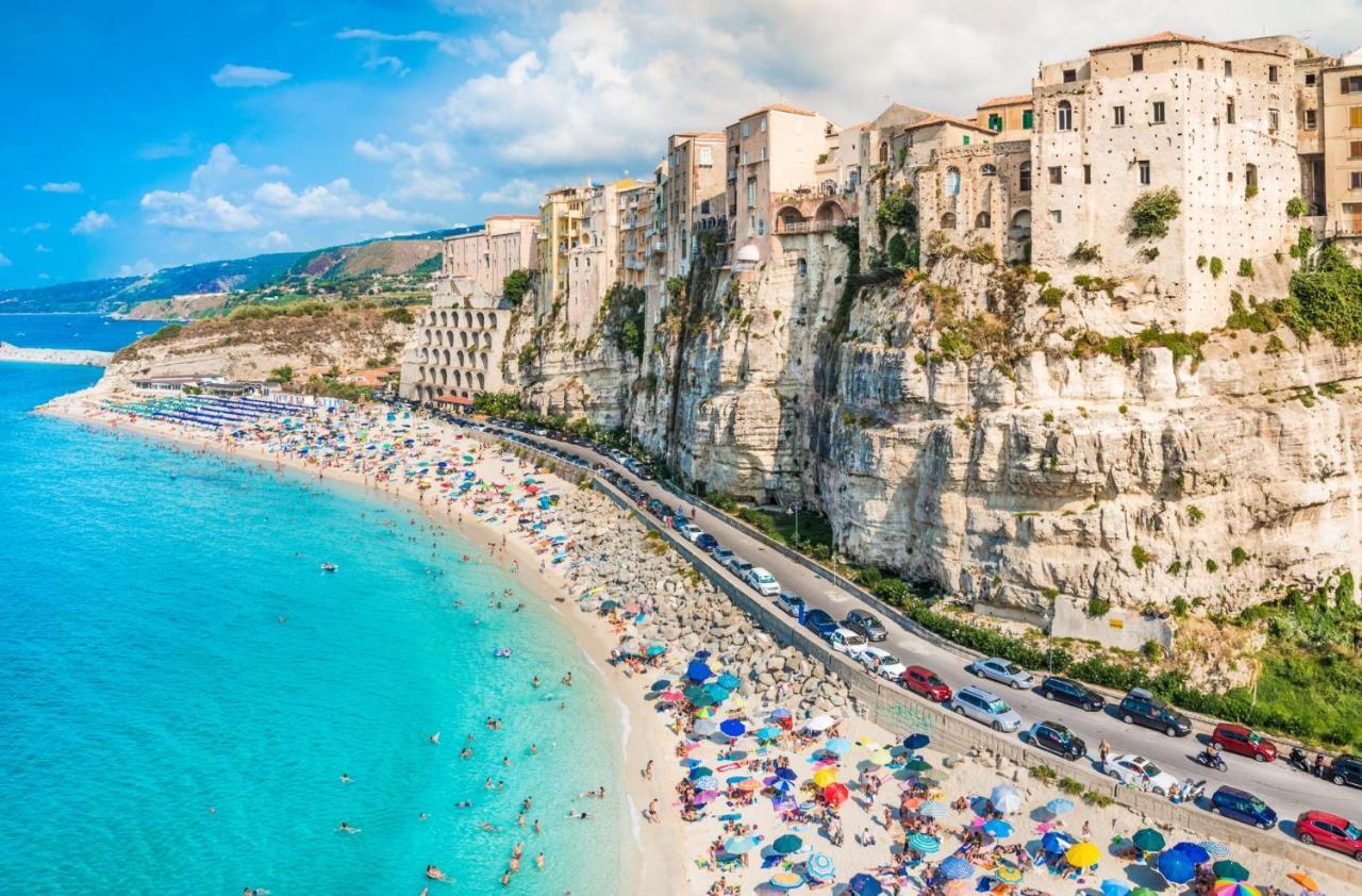 B&B The Sun - Family Rooms Tropea Esterno foto