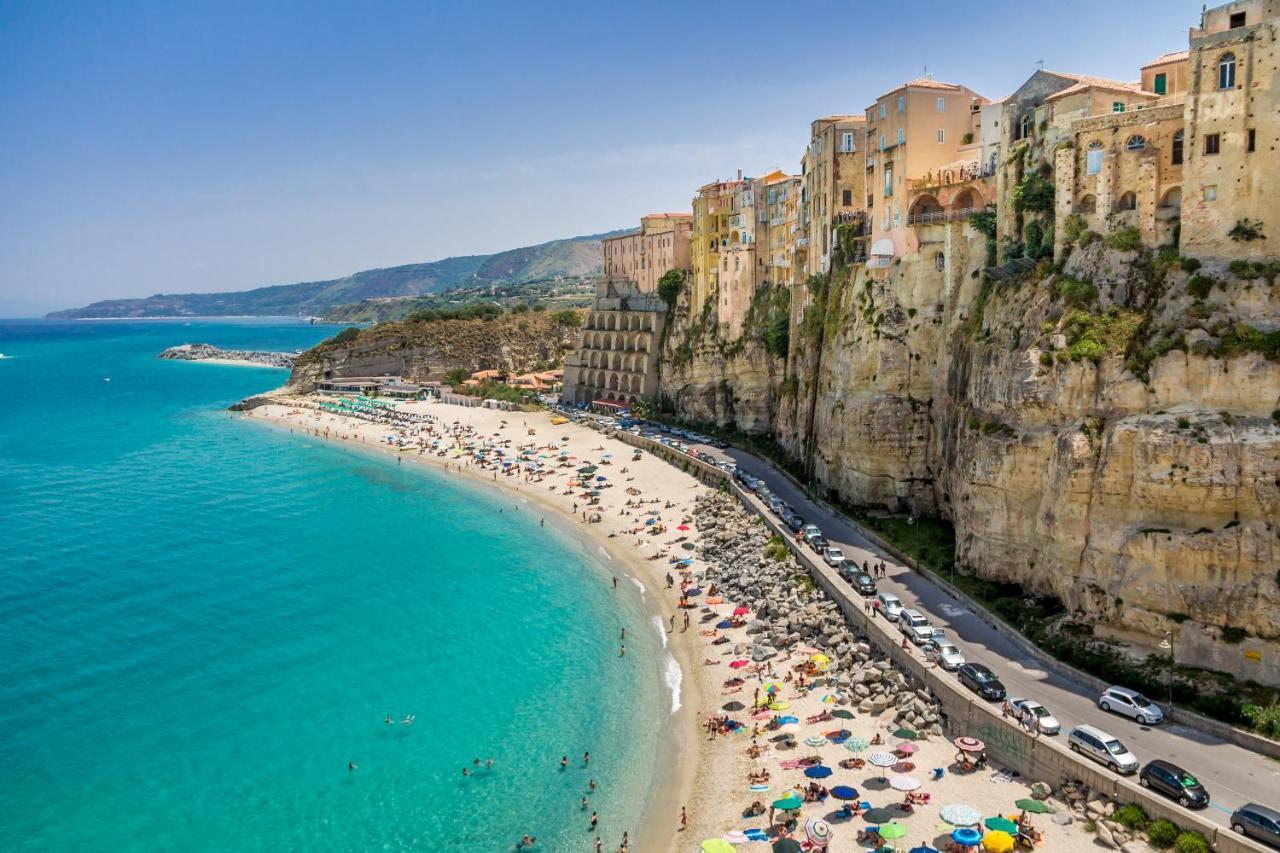 B&B The Sun - Family Rooms Tropea Esterno foto